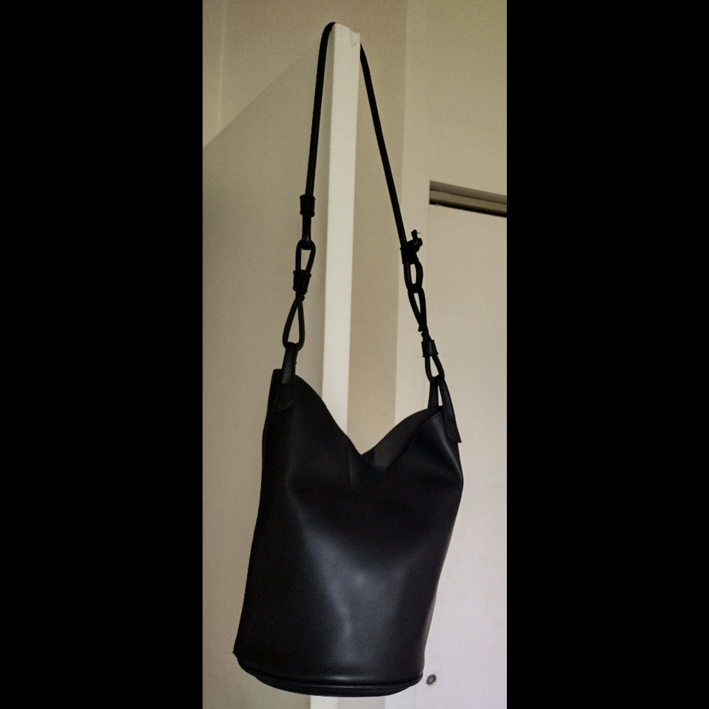 Black Bucket Bag